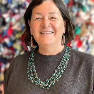 Métis beadwork exhibition debuts at Winnipeg gallery